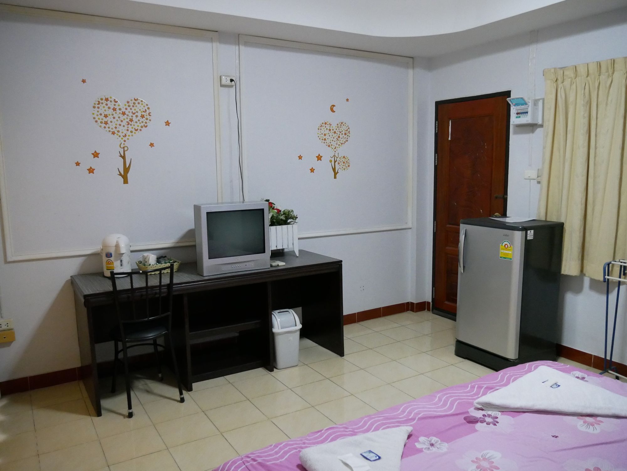 Phuttipong Apartment Khon Kaen Esterno foto